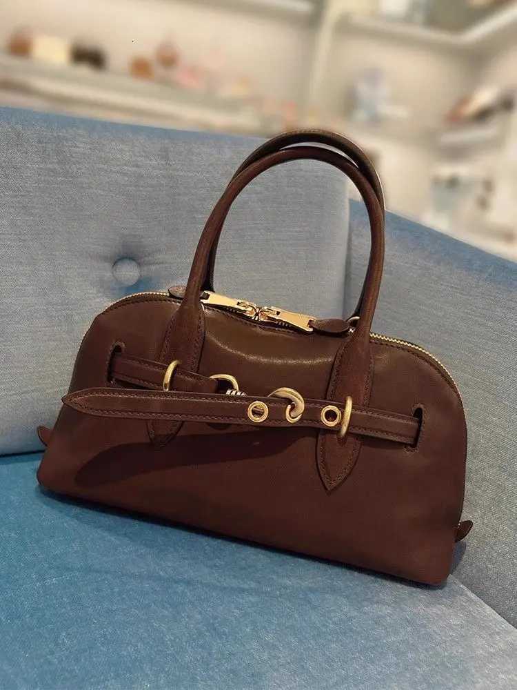 Luxurious Coffee Brown Handbag Wen Leather Belt Large Capacity Shell Shoder Bag Ladies High End Cmute Luxury Crossbody Bag New1 D251029