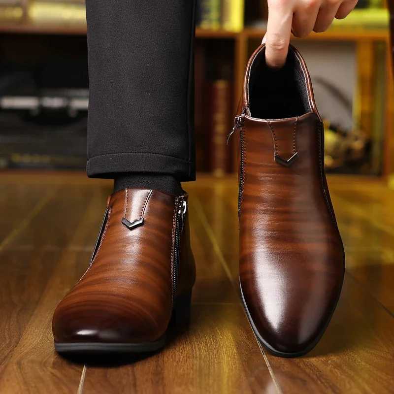 Retro Men Ankle Boots Luxury Hightop Men Leather Shoes High Quality NonSlip Motorcycle Boots Fashion Zipper Men Boots Big Size Z251029