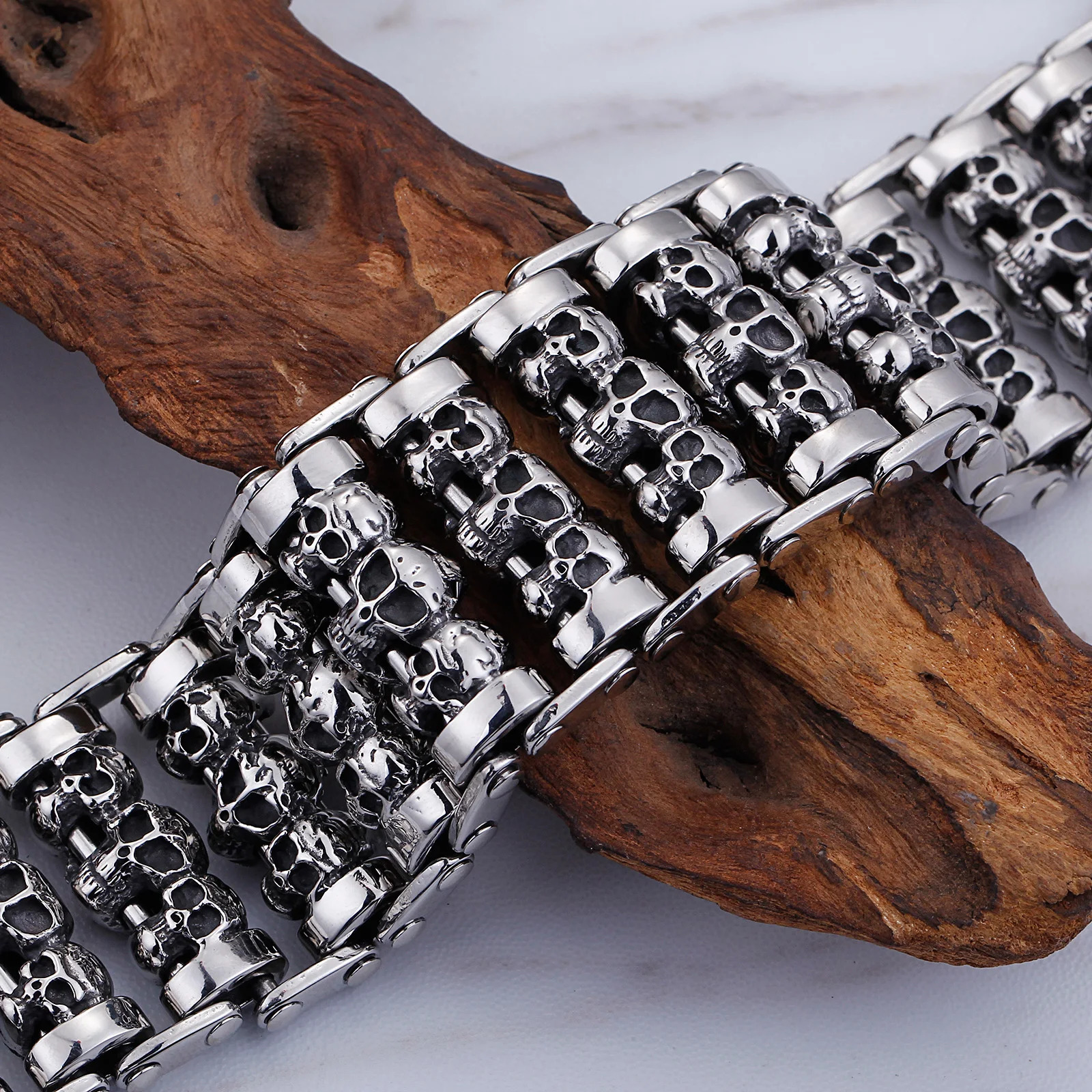 35mm Width Hugh Demon Skull Bracelet Men Heavy Overbearing Motor Biker Wristband 251028