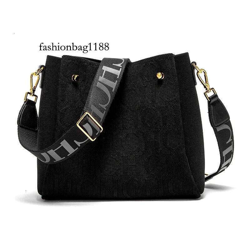 Elegant Sense Letters Drawstring Design Brand Fashion Casual Hundred Women's Bag Crossbody