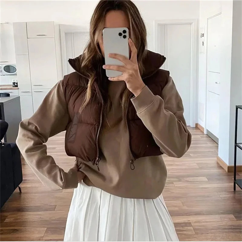 Women Winter Warm Crop Waistcoat Sleeveless Stand Collar Double Sided Lightweight Puffer Vest Streetwear 251029