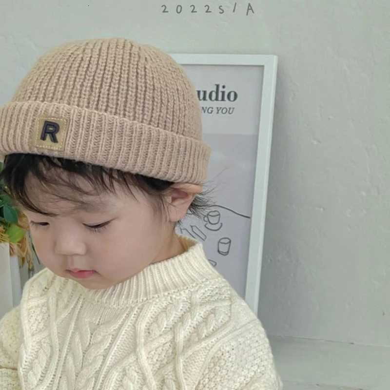 PLetter Baby Knitted Beanies Winter Warm Children Woolen Hat 05year Boy Girl Toddler Melon Cap Solid Color Kids Crochet Bonnet251028