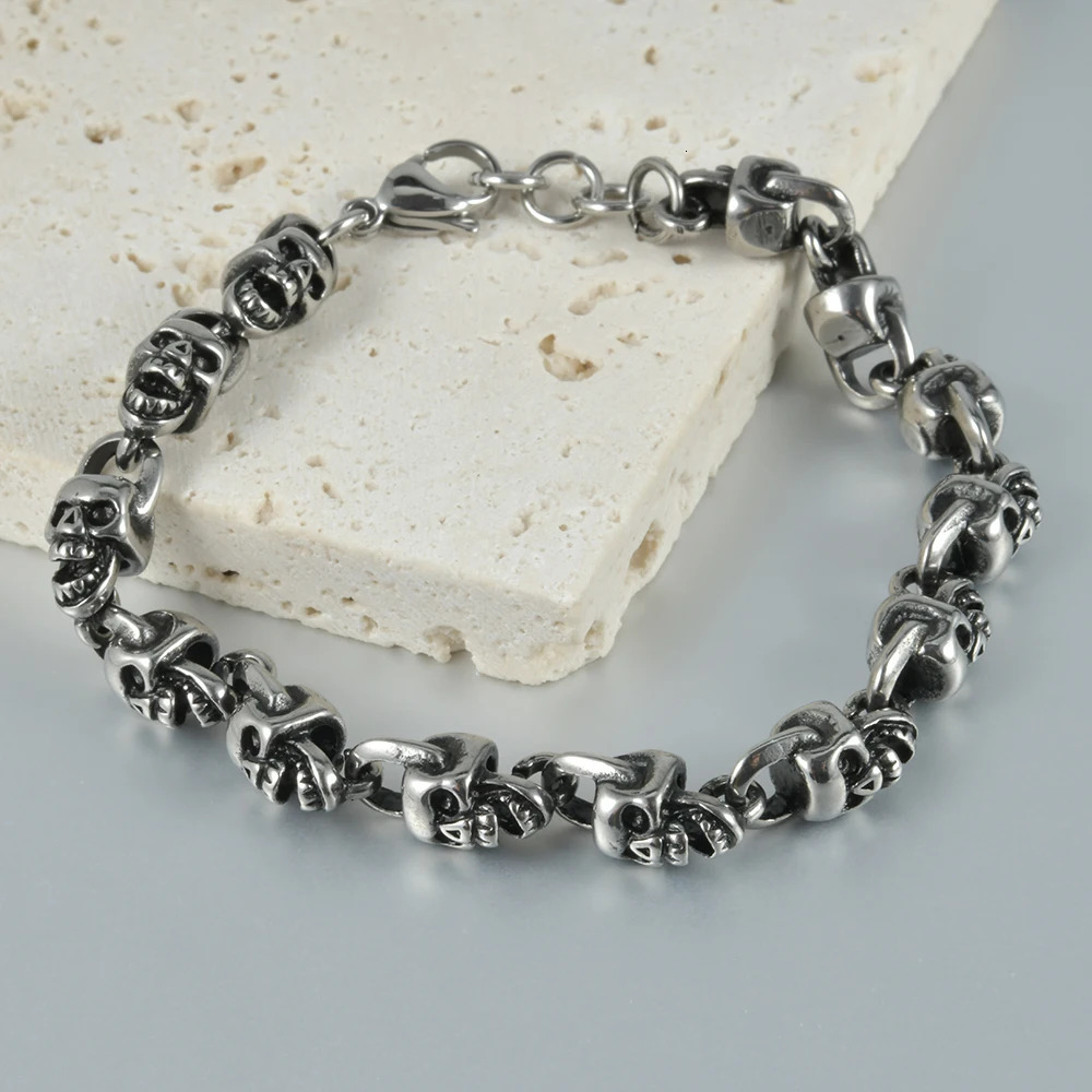 1PC Steel Gothic Head Cross Vintage Man Bracelet Chain Skeleton Hip Hop Skull Men Cuban Bracelets Unisex Punk Jewelry 251028