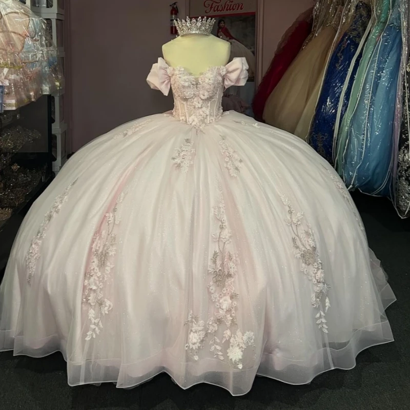 Light Pink Shiny Quinceanera Dresses Off Shoulder Ball Gown Sweet 16 Dress Applique Flower Tull Beads Birthday Party Vestidos 15