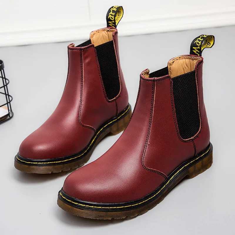 Unisex Autumn Breathable Leather Ankle Boots Smooth Leather Platform Chelsea Boots for Women Men Platform Boots Shoes for Men Z251029