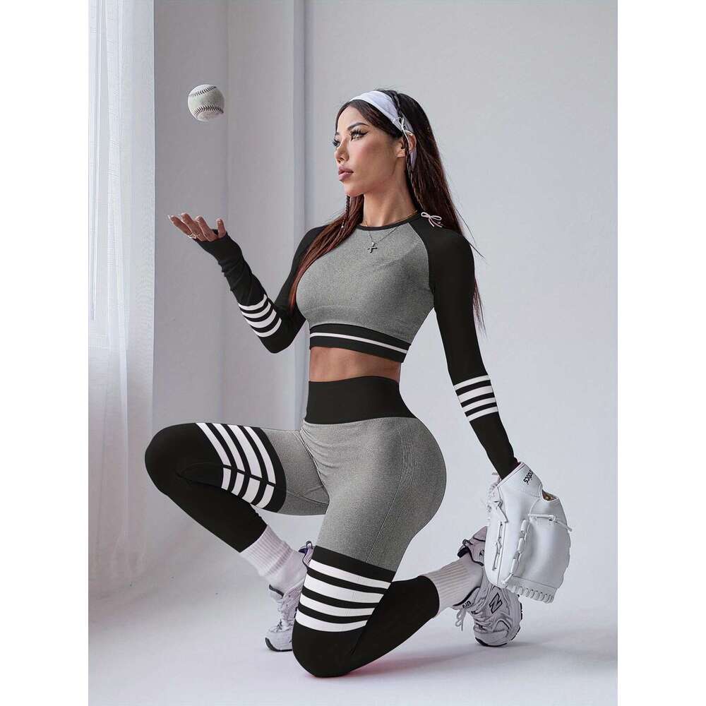 Three-Piece Set Women's Seamless Striped Color Block Sports Bra Long Sleeve Pants High Elasticity Light Beige-Friendly Moisture-Wicking Quick-Dry