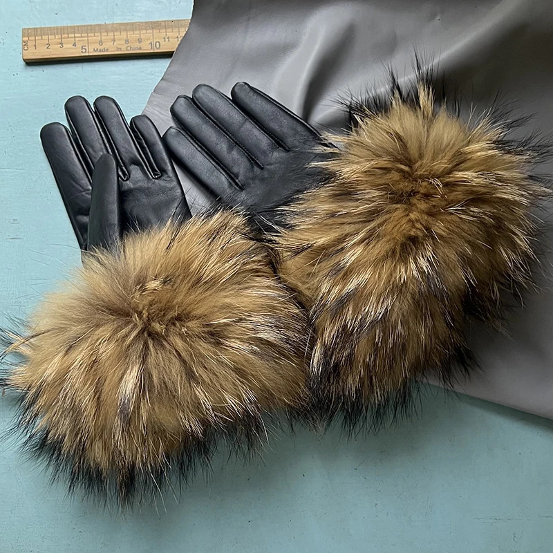 Real Raccoon Fur Gloves Womens Genuine Leather Gloves Fox Fur Big Raccoon Fur Sheepskin Gloves Female Winter Velvet Customized 251029