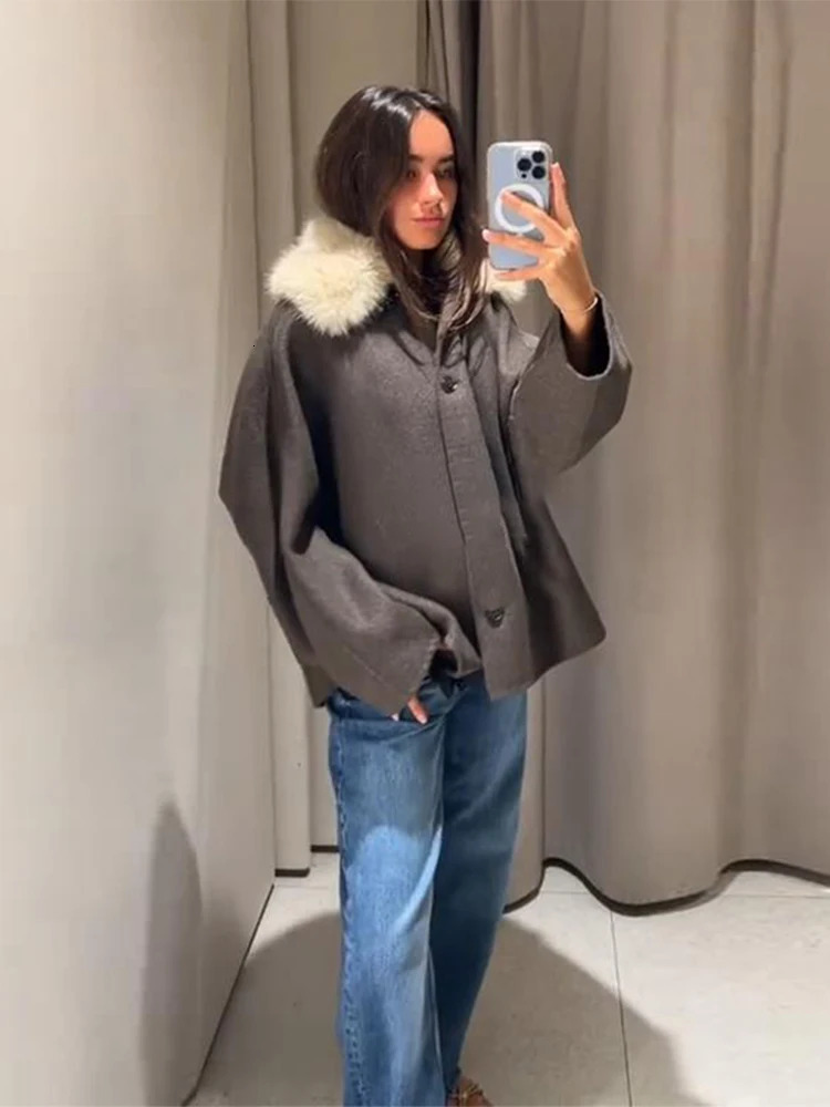 Fashion Womens Overcoat Faux Fur Collar Full Sleeve Single Breasted Female Loose Coats Autumn Chic Commute Lady Outwear 251028
