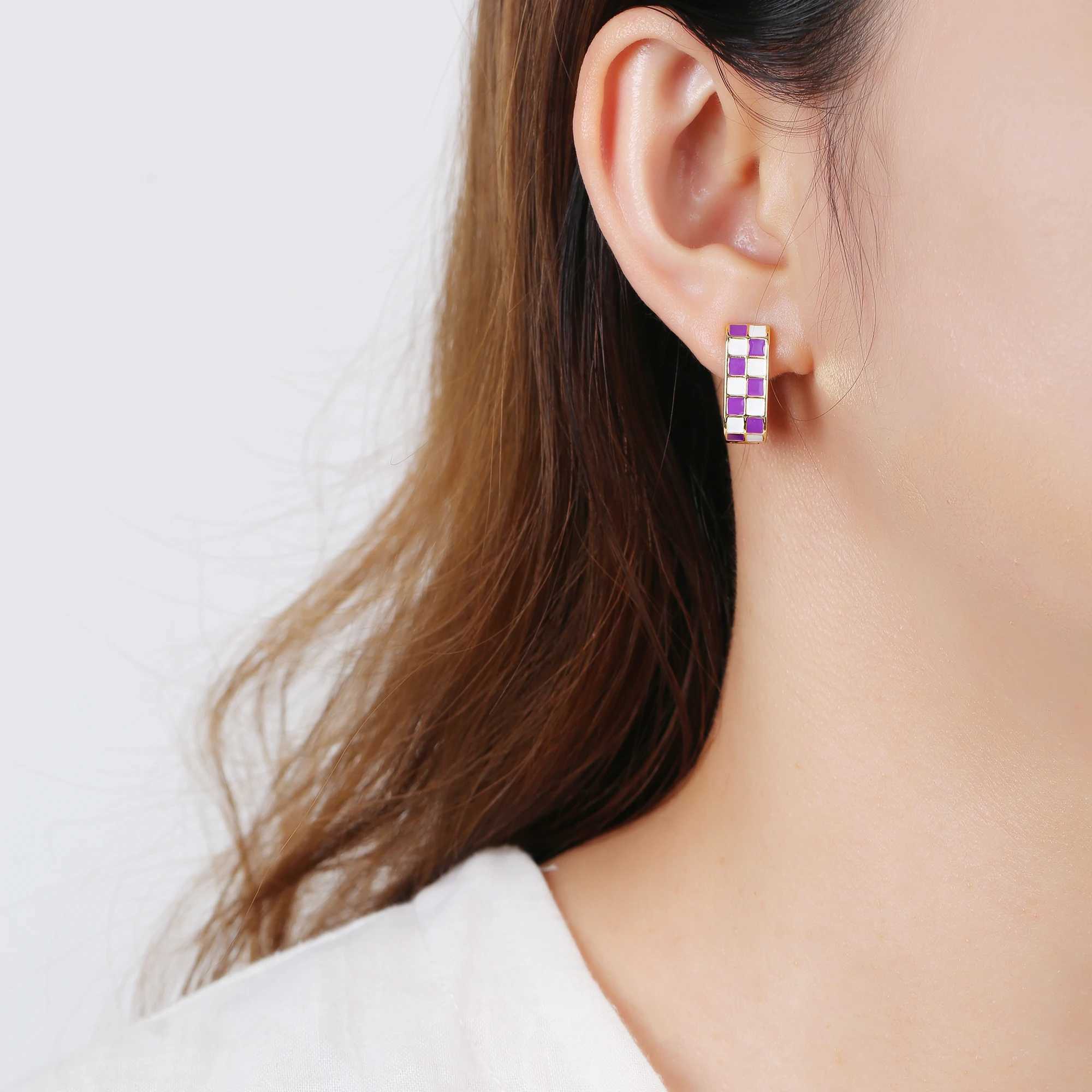 Temperament Square Drip Oil Ear Buckle Womens New Design High Quality Jewelry 18K Gold Plated Simple Accessories Party LuxuryW251029