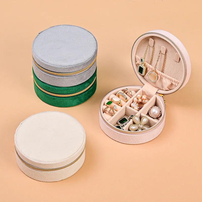Ins Round Mini Ring Box Travel Portable Small Jewelry Gift Packaging and Storage Organizer 251013
