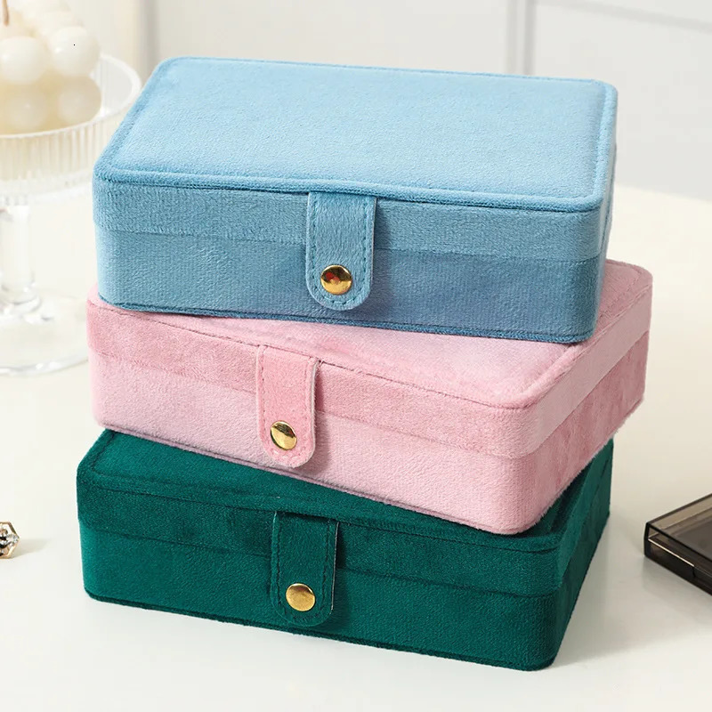1pc Elegant Velvet Jewelry Organizer Box Portable Necklace Bracelet Earrings Rings Display Storage Boxes for Travel or Home Use 251013