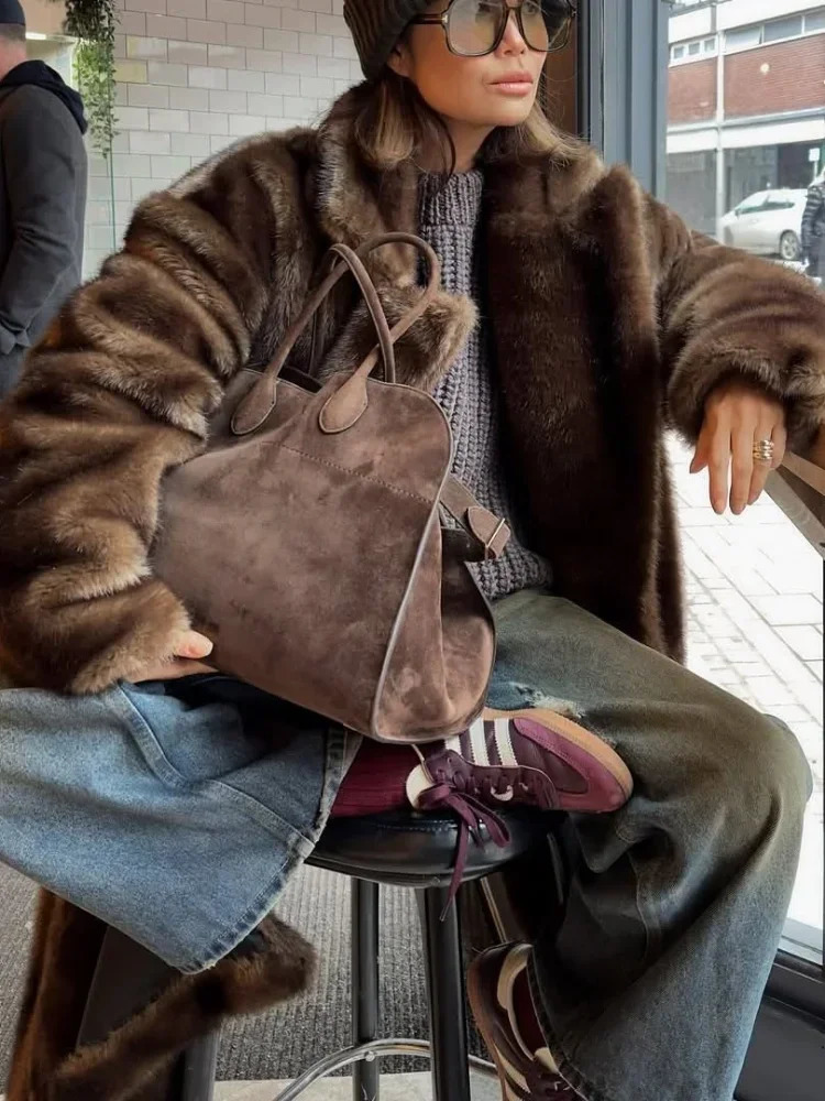 European And American Brown EcoFriendly Faux Fur Coat Jacket Women Autumn Winter Hickened High Street Fashion Streetwear 251028