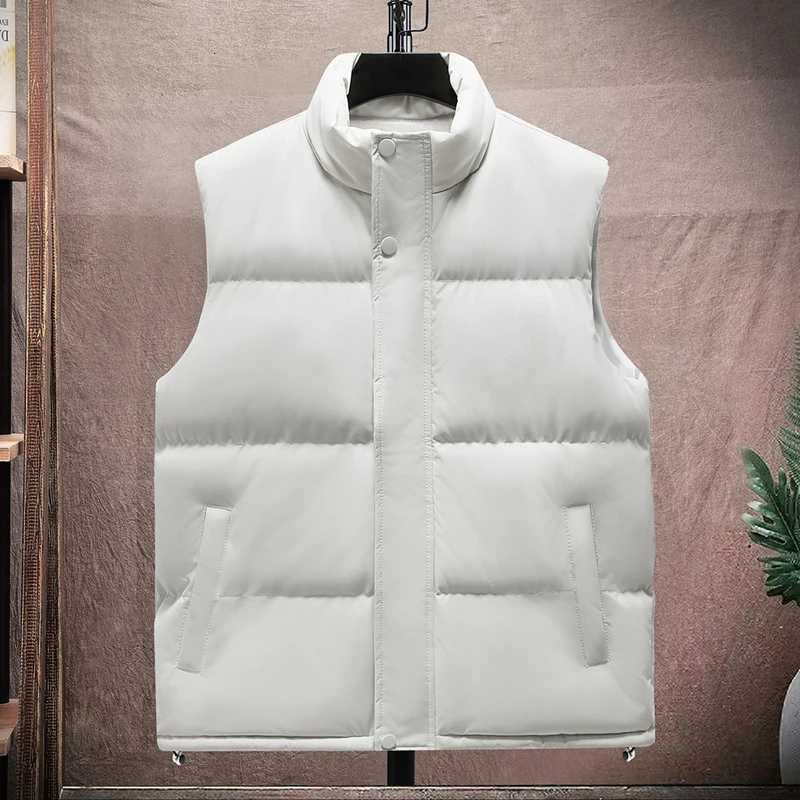 2025 Vest Mens Winter Thick Casual Fashion Warm Loose and Versatile Sleeveless Vest with Cotton Shoulder Solid Color Vest Men W251029