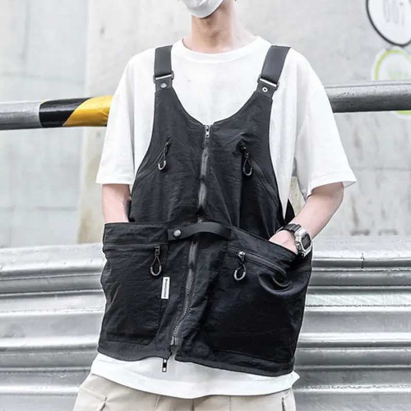 Multifunction Camping Vest Men Women Outdoor DualUse Variable Backpack Waistcoat with Multi Pocket Travel Hiking Portable W251029