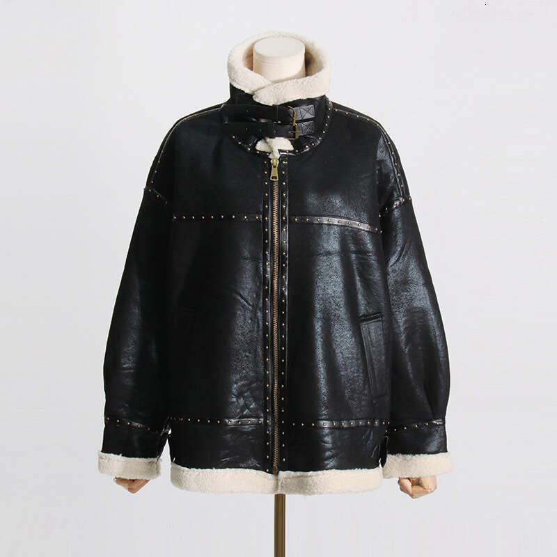 2025 Autumn New Fashionable Sheepskin One-Piece Stand Collar Loose Lamb Wool Coat For Women