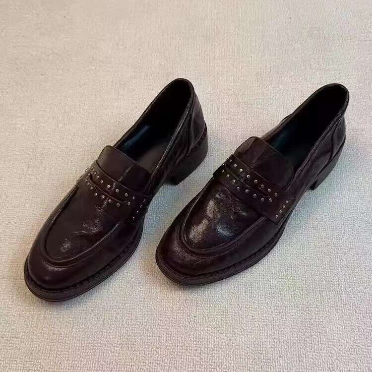 Cowhide Genuine Leather British Style Round Toe Studded Designer Shoe Pleated Slip-On Chunky Heel Black Loafers for Women