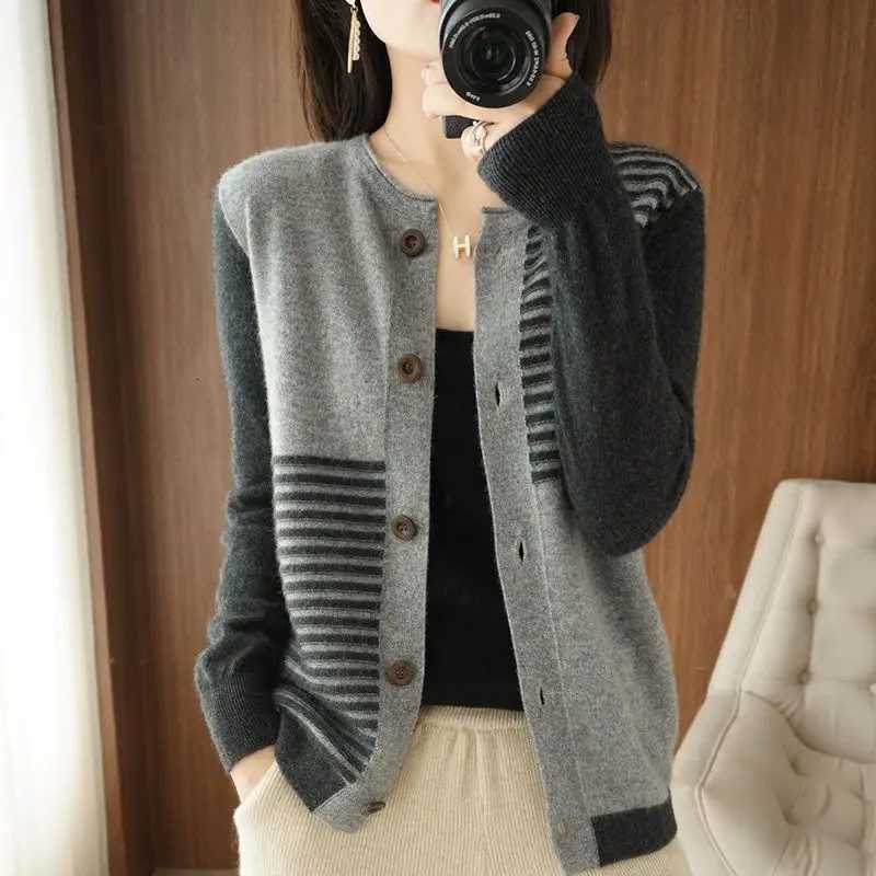 Autumn Winter New Temperament Striped Knitting Cardigan Coat Ladies Fashion Patchwork Oneck Sweater Women Clothing Vintage TopsT251028