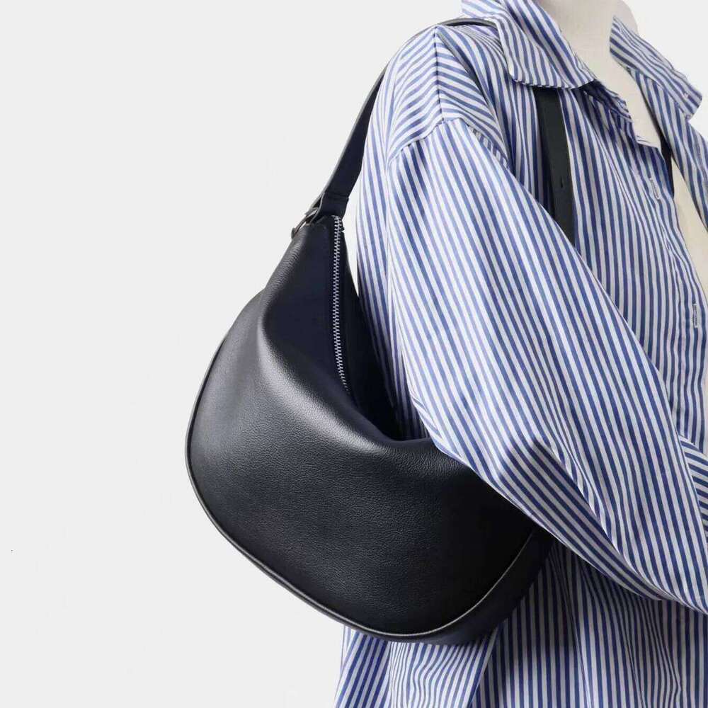 Genuine Leather Underarm New Niche Design Top Layer Cowhide Simple Crossbody Fashionable Ladies Shoulder Bag Suotong1029