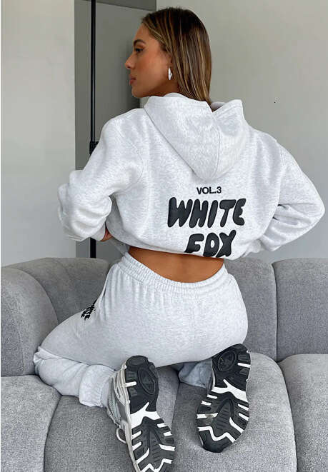 white foxness Women Tracksuits Two Pieces 2025 New Summer Autumn Hoodie White Foxliness Fashion Sporty Short Sleeve Pullover Shorts Set cfjgijfijg oolkkkig 21515