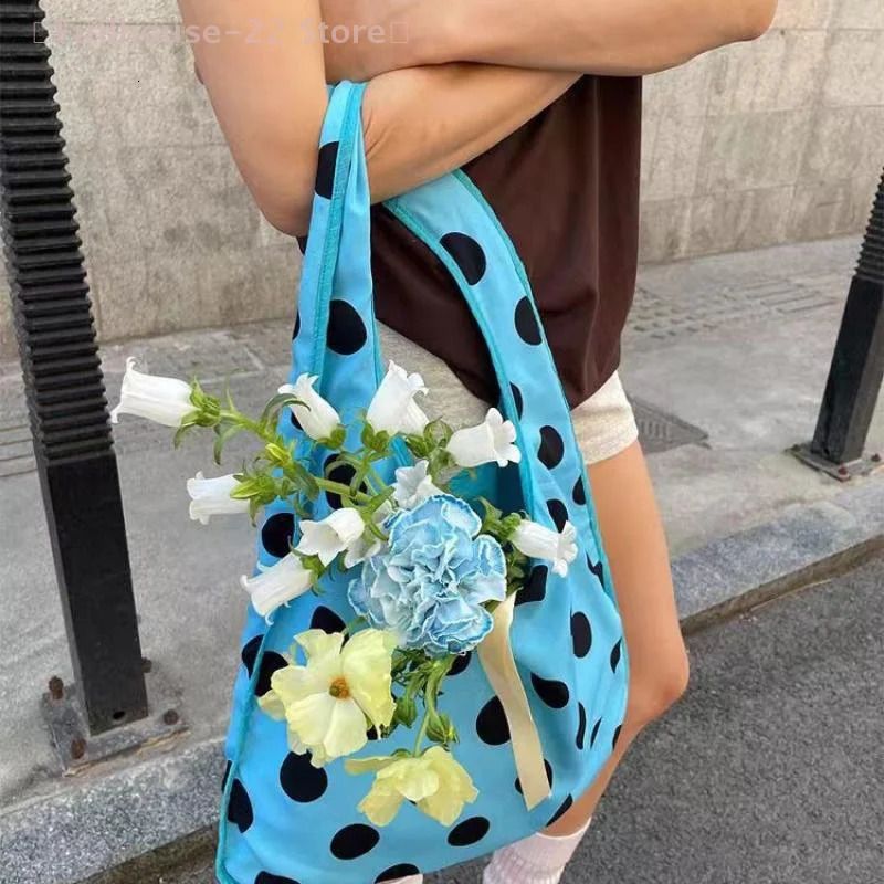 MAX22Fashion Blue Polka Dot Shoulder Bag Korean Simple Underarm Bag Female Versatile Large Capacity Tote Bags Canvas Handbag 251029