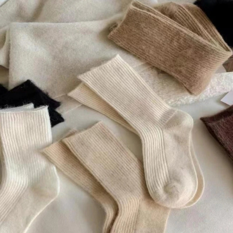 Women Wool Socks Warm Winter Thick Cashmere Fuzzy Casual Solid Color Comfortable Home Sock Soft Long Thermal High Quality 251029