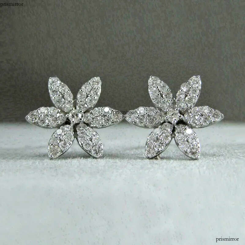 2024 Simple Fashion Stud Earrings Sterling Sier Pave White 5A Cubic Zircon CZ Dia Gemstones Party Dinner Women Snow Flower Earring Gift