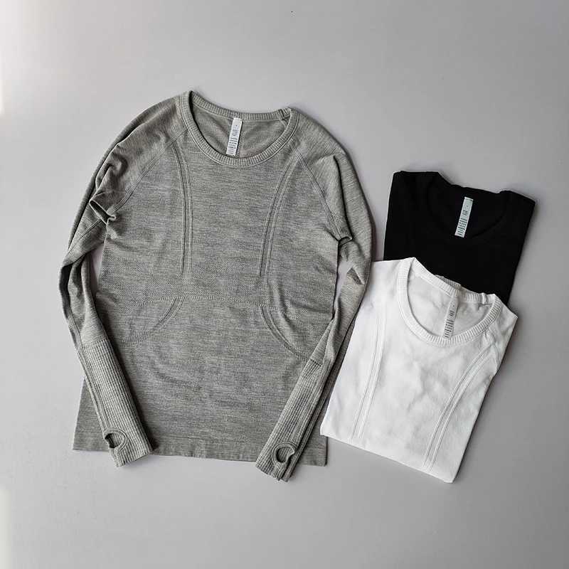 Yoga Clothes for Women Sports Tops Round Neck Seamless Slim Running Shirt Fitness Workout Long Sleeves Gym T shirt WinterXJ251029