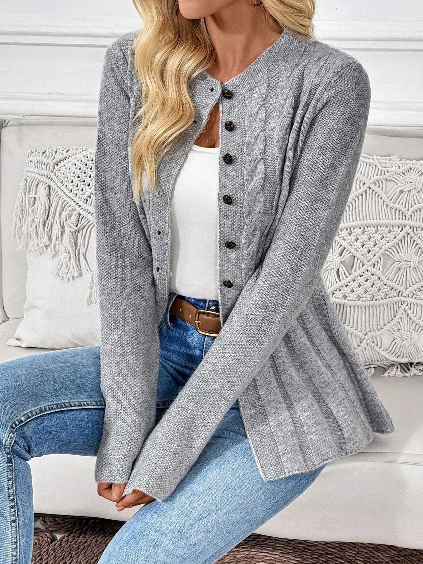 Womens simple solid color long sleeved cardigan knitted sweater for autumn and winterT251028