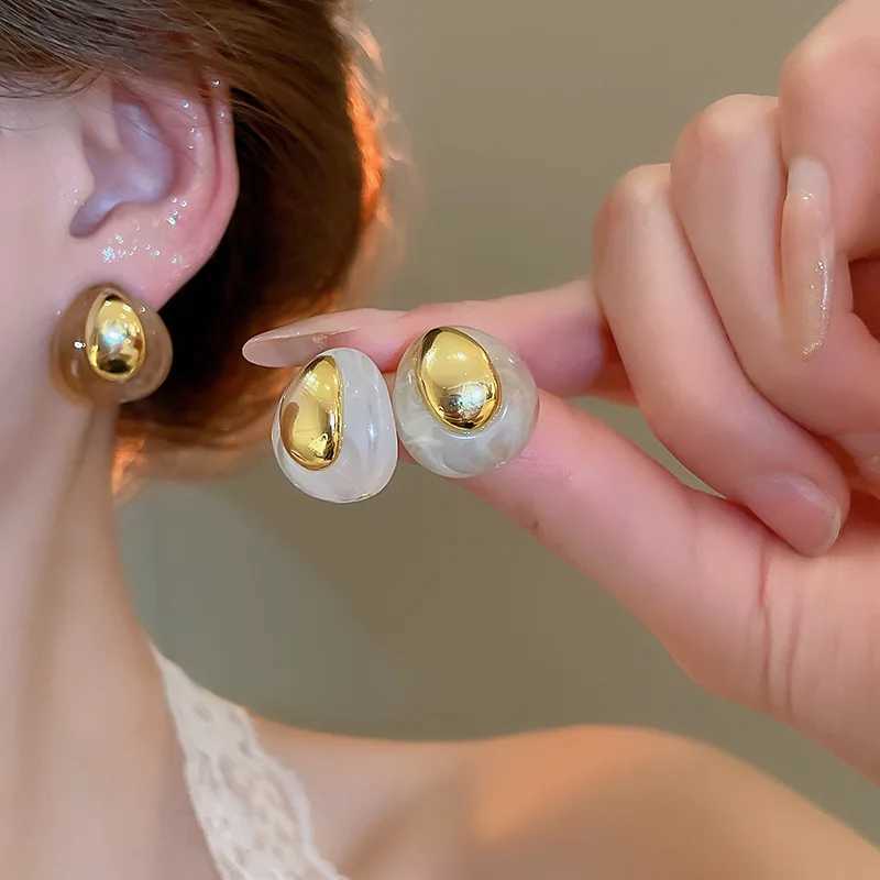 Silver Needle Simple Water Drop Acrylic Earrings for Women 2025 New Design Stud Earring Light Luxury Highend Jewelry W251029