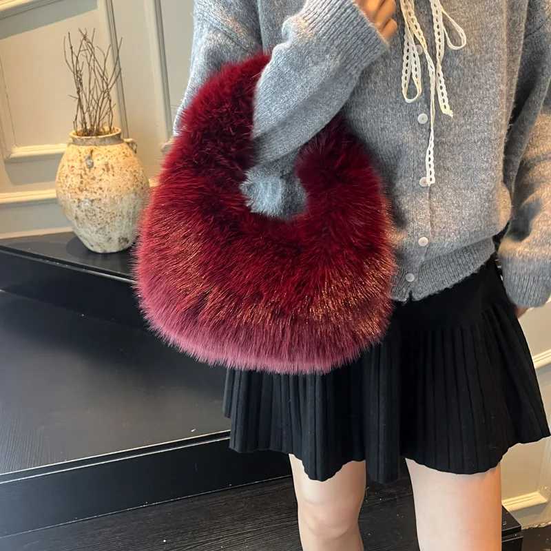 2025 New Winter Soft Plush Bag For Wen Designer Half Mo Fluffy Handbag Luxury Red Faux Fur Cluh Bag Fem Tote Fi Ba1 D251029