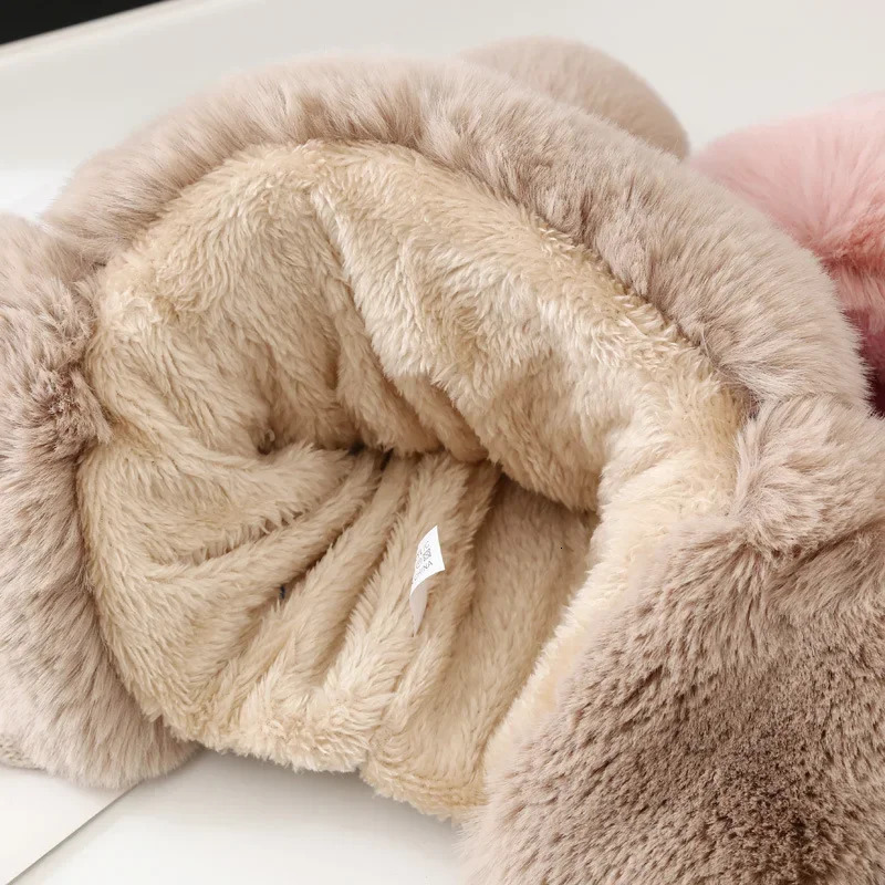 Autumn And Winter Lei Feng Hat For Women Fashion Trapper Earflap Ski Cap Female Thick Warm Beanie Hat Fur Pompom Russain Hats 251029