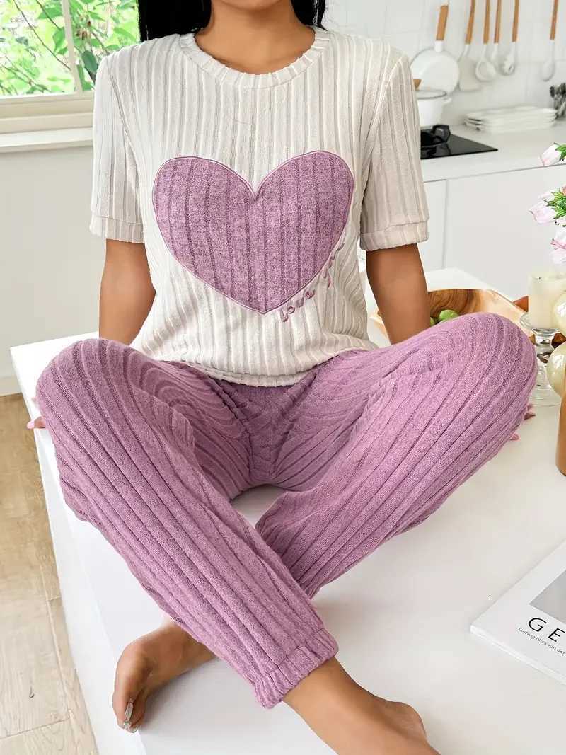 Autumn Winter TwoPiece Pajamas Set for Women Sleepwear Heart Letter Print Round Neck Short Sleeve Tops Long Pants Home WearT251029