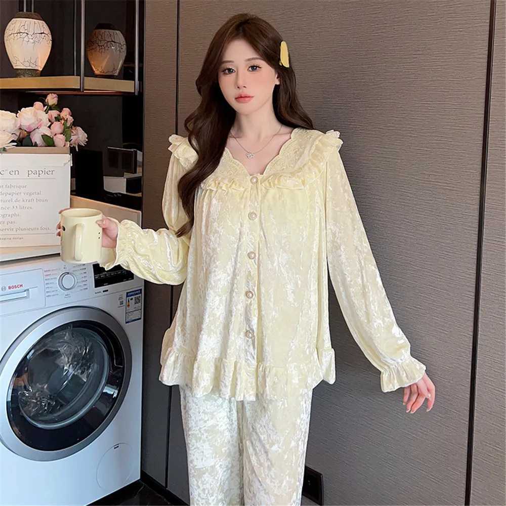 Autumn Velvet Pajamas Set Long Sleeve Shirt Trouser Suits Sexy Lace Trim VNeck Sleepwear Loose Casual Home Wear LoungewearT251029
