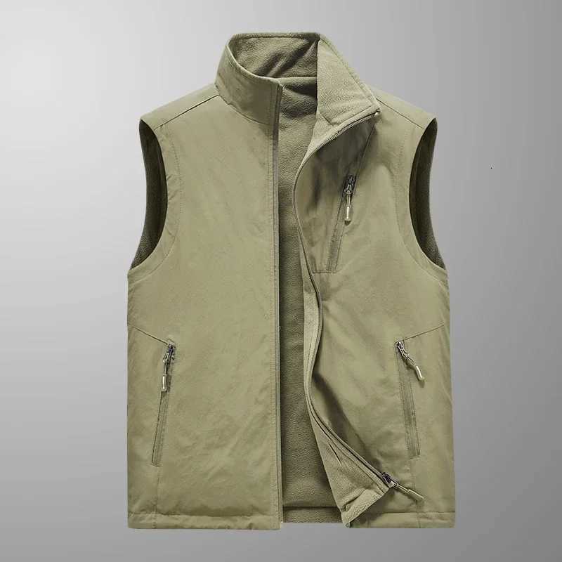 Mens Outdoor Fishing Casual Highquality Sports Vest Comfortable Versatile for Spring and Autumn Breathable and Warm Vest W251029