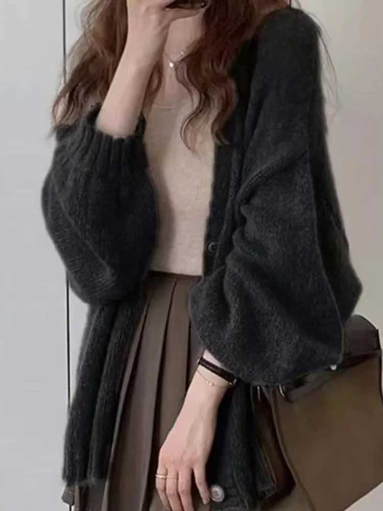 New Fashion Puff Sleeve Button Knitted Cardigan Womens Weaters Autumn Winter Long Sleeve Casual Loose Women Sweater CoatT251028