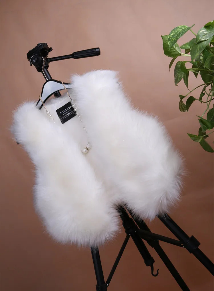 ort Womens Fur Vest Autumn Winter Faion Slim Fit Trendy Belted Plu Jaet Korean Sle VNe NoSve Commute Sle 251029
