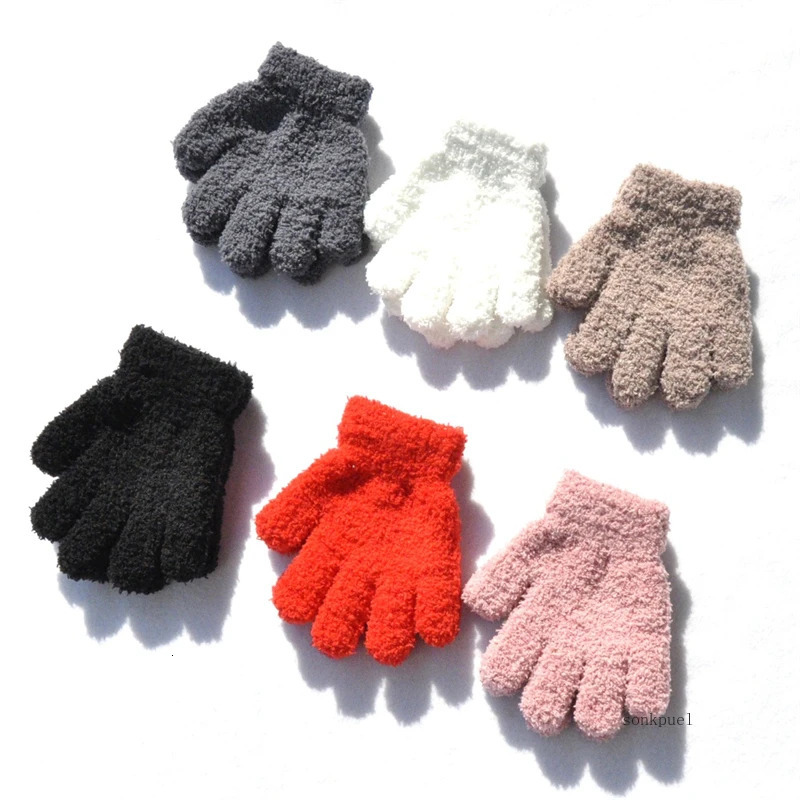 Warmom Coral Fleece Thicken Kids Gloves Winter Keep Warm Children Baby Plush Furry Full Finger Mittens Soft Gloves For 04 Years 251029