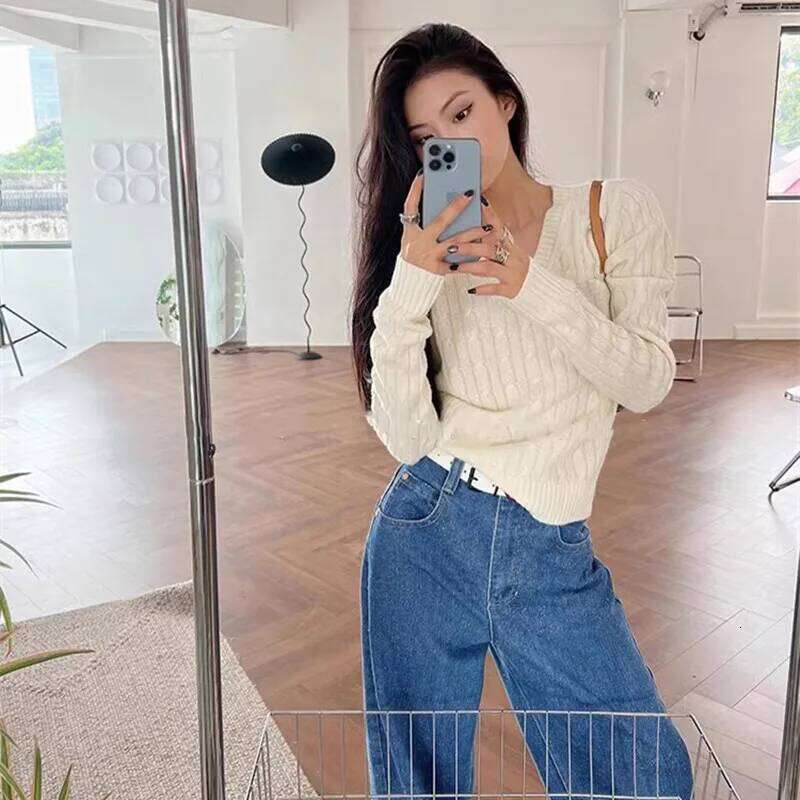 Brandy Women's Long Sleeve V-Neck Cable Knit Sweater Slim Fit Crop Top Navy Pullover Knitwear For Spring Fall Designer Sweater Women Bear Sweater