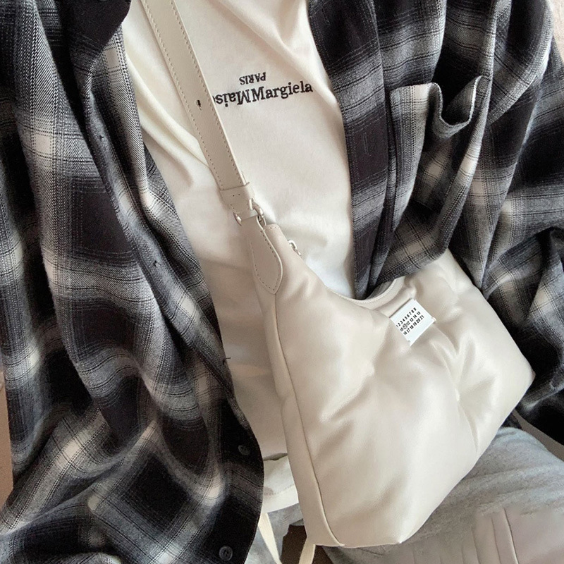 2025 new Hobo soft single-shoulder small square bag armpit bag MM crossbody small bag simple and versatile cloud bag