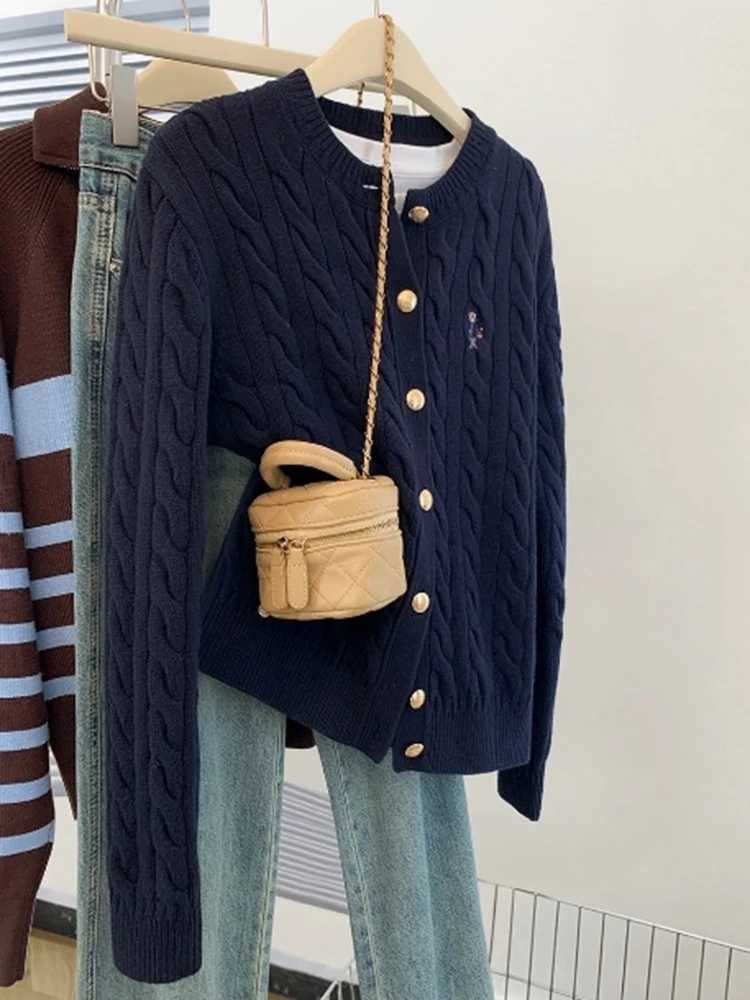 Women Oneck Cardigan Korean Lazy Style Knitted Sweater Autumn Winter Casual Versatile Long Sleeve Knitwear TopsT251028