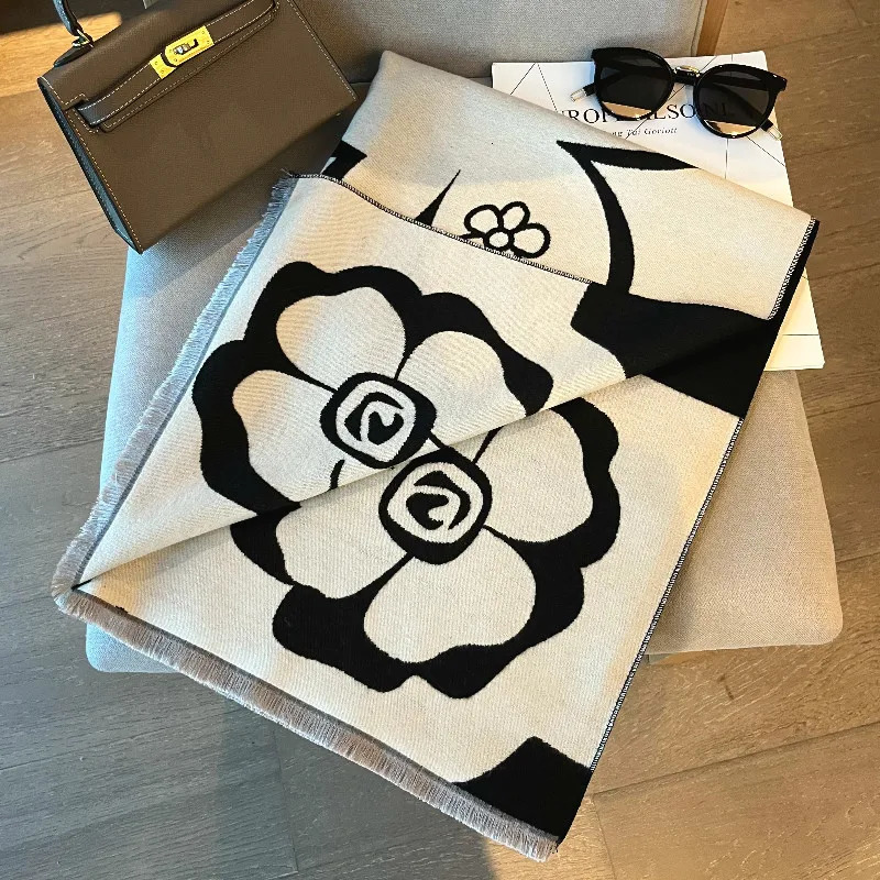 Elegant Women Flowers Soft Pashmina Scarf Long Shawl Wraps Autumn Winter Neckerchief Spring Summer Travel Cape Echarpe 251013