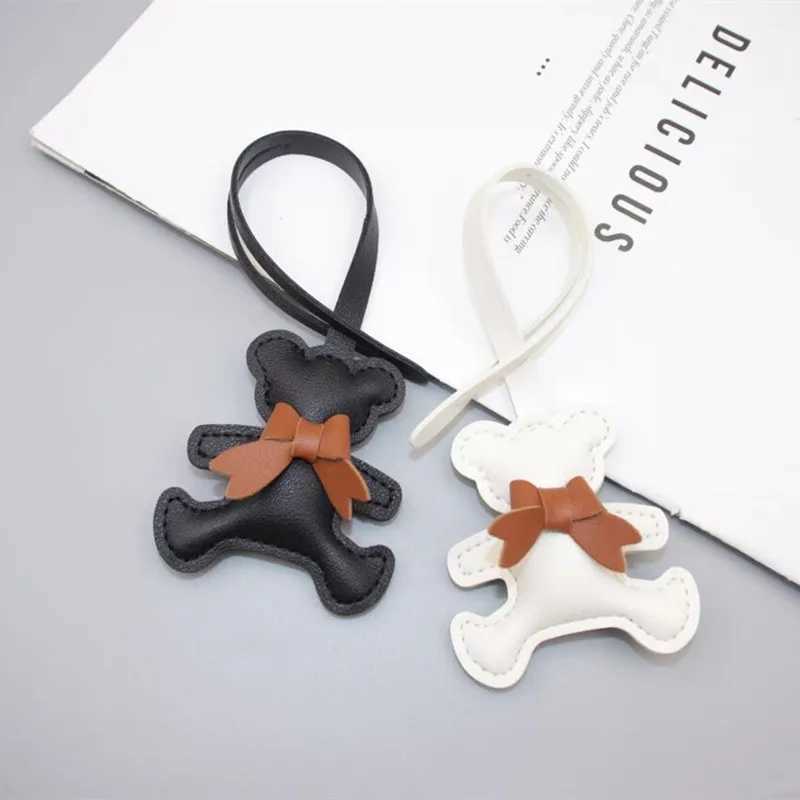 Trendy PU Leather Bowknot Bear Keychain Car Keyring PU Leather Hanger Cartoon Fashion Bag Pendant Car AccessoryW251029
