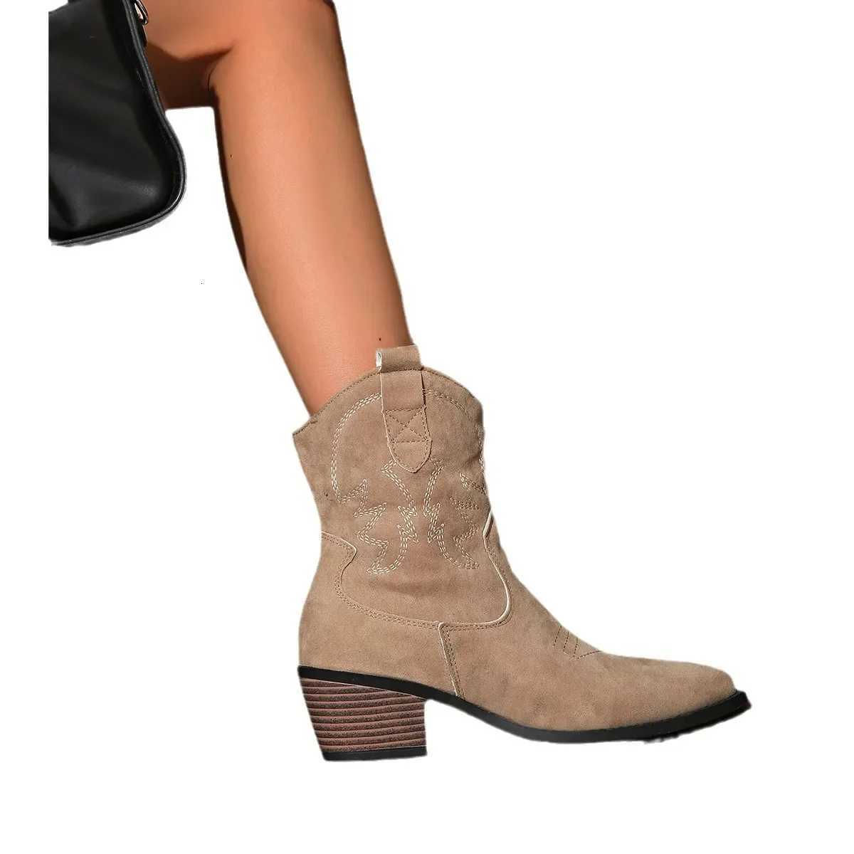 Womens Retro Short Boots Faux Suede Chunky Heel Pointed Toe VCut CrossBorder Large Size Spring Autumn Ankle Booties Z251029