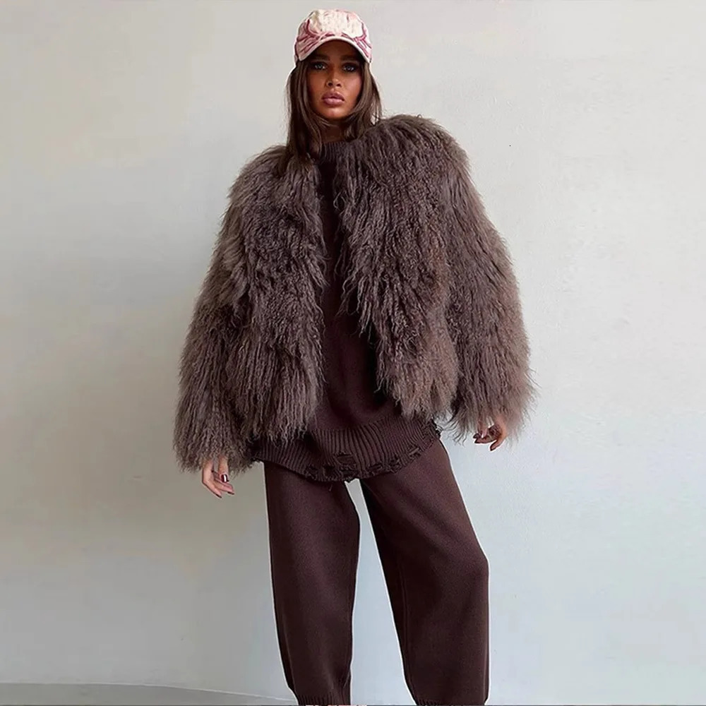 Women Faux Fur Coats Jackets Short Coat Thick Warm Full Sleeve Y2k Streetwear Elegant Jacket Work Outerwear Autumn Winter 251028