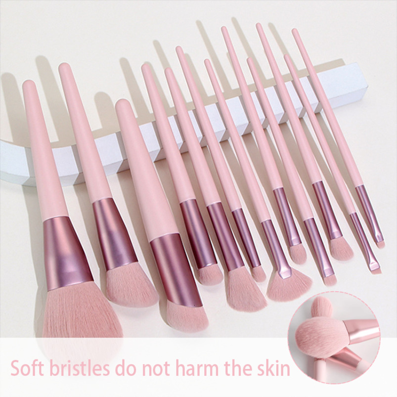 12-Piece Heart-Shaped Pink Makeup Brush Set Soft-Bristle Brushes Loose Powder & Blush Brush Blade-Tip Eyeliner Brush Beauty Tools