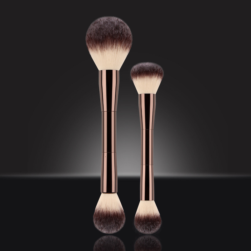 Professional Grade Blending Beauty Instrument Soft Synthetic Bristles Ideal For Even Coverage