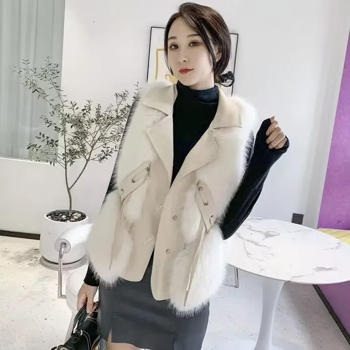 Faux Fur Plush Vests Women Loose Sleeveless Waistcoats Female Autumn Winter Fashion Outwears Lady PU Leather Fur Vest 251029