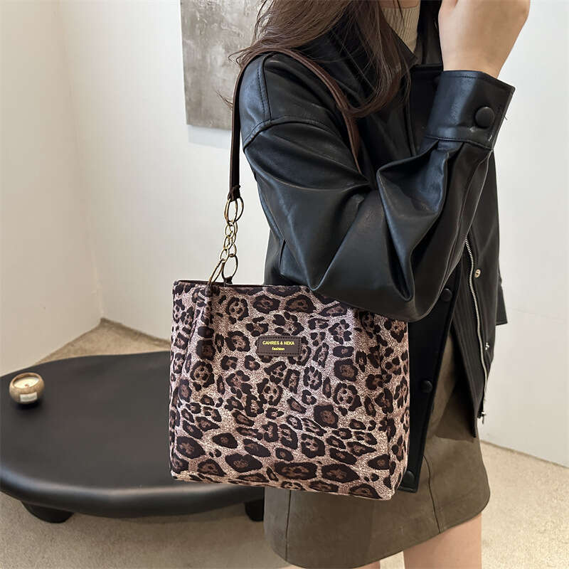 Designer bag Korean Style Simple Commuter Canvas Handbag Leopard Print Shoulder Student Artistic Large Tote Bag
