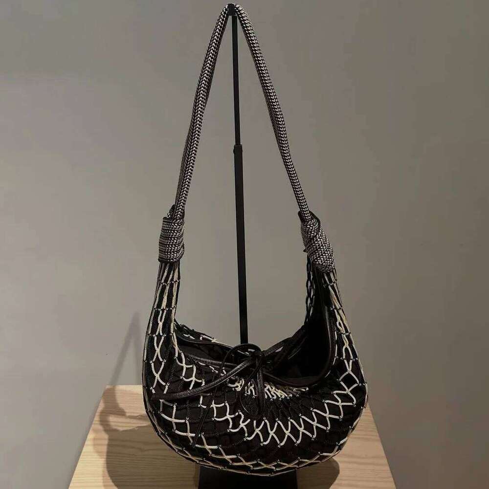 Niujiao Net Summer New Ins Fashion Contrast Color Hollow Knitted Canvas Women's One-Shoulder Crossbody Bag Suotong1029