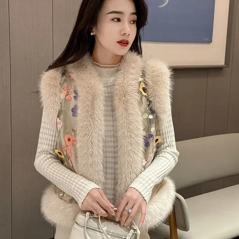 Woman vest autumn winter slimming Waistcoat Hairy Edge Floral embroidered shoulders Thickened Parkas Cardigan Tops 251027